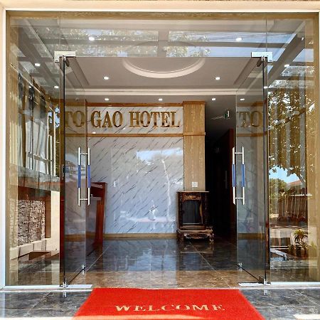 Gao Hotel Chi Khu Co Ong Exterior foto
