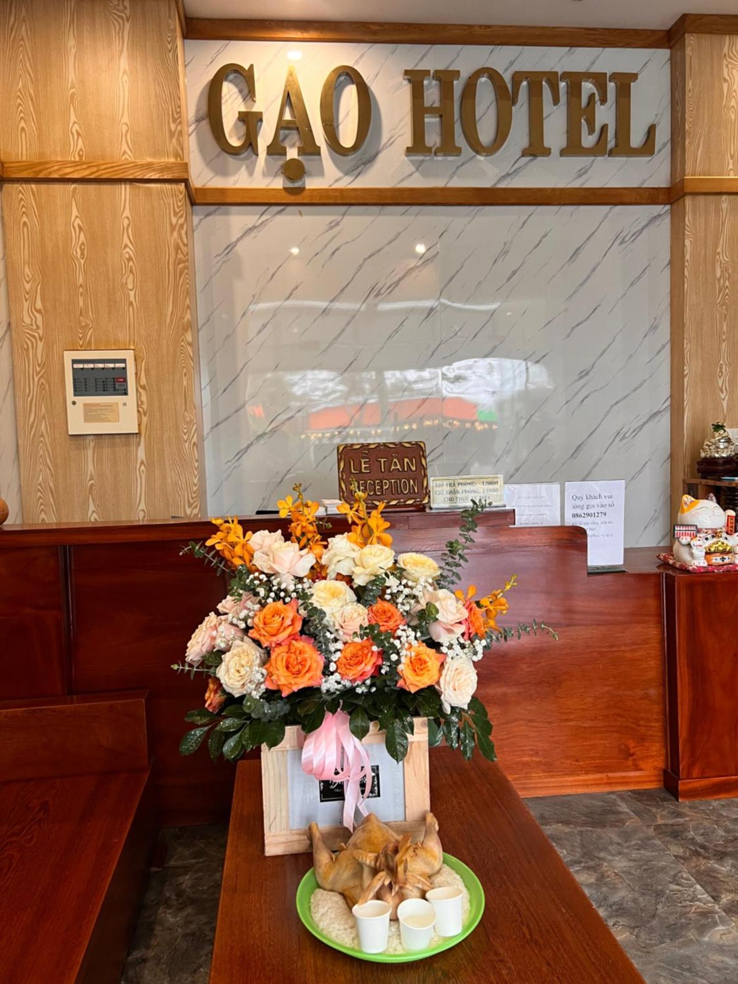 Gao Hotel Chi Khu Co Ong Exterior foto